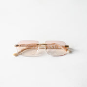 Yoav | White Marble / Pink Lense